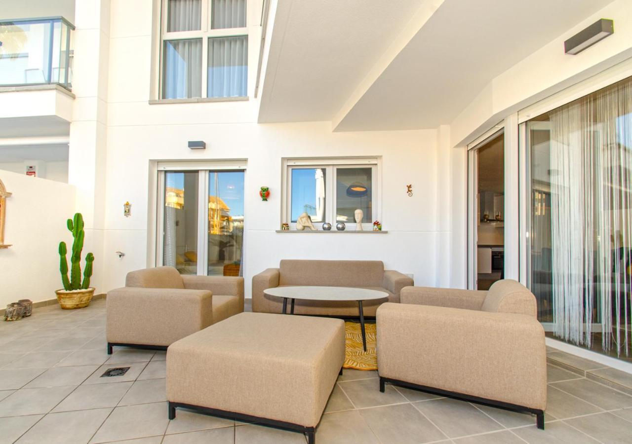 Apartamento Victoria Playa III Con Una Gran Terraza Denia Exterior photo
