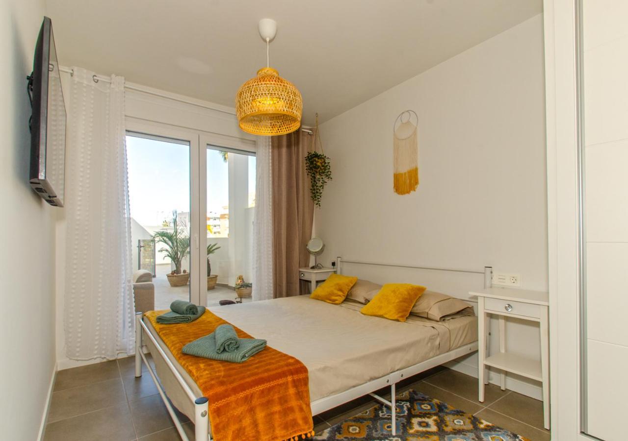 Apartamento Victoria Playa III Con Una Gran Terraza Denia Exterior photo
